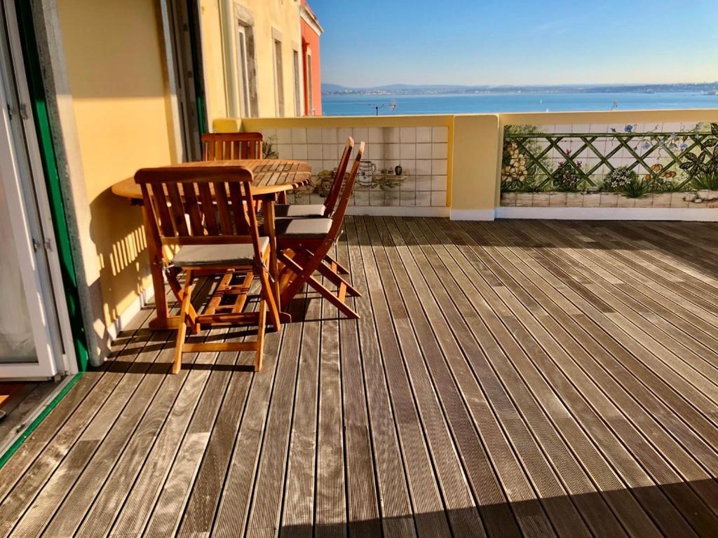 Ferienwohnung Terraco Do Tejo Lissabon Exterior foto